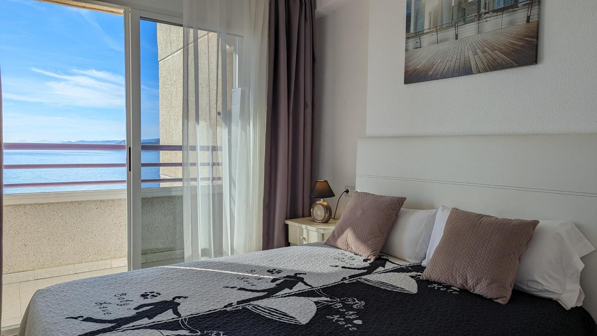 Tropic Mar Sea View Apartments Benidorm Buitenkant foto