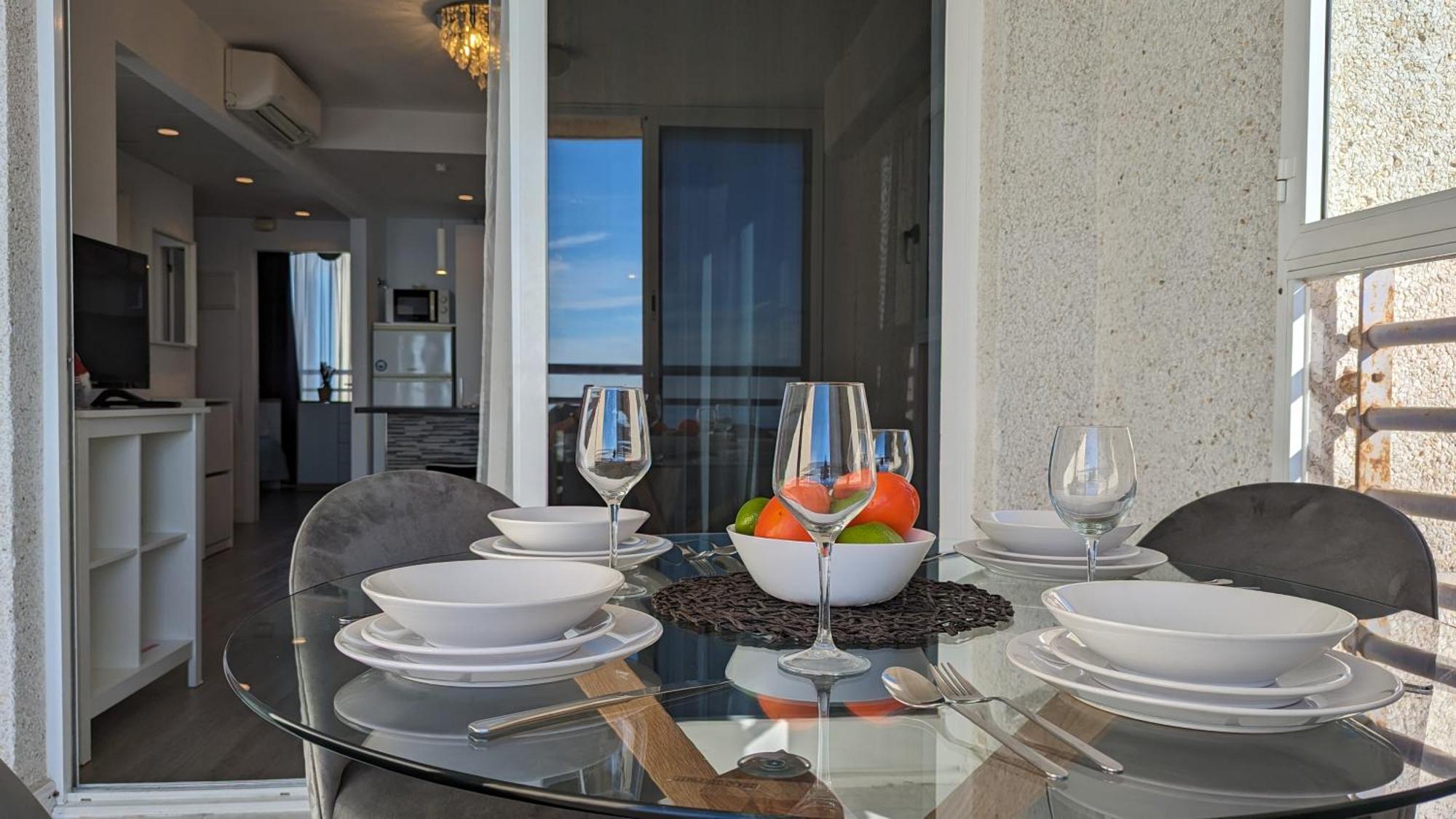 Tropic Mar Sea View Apartments Benidorm Buitenkant foto
