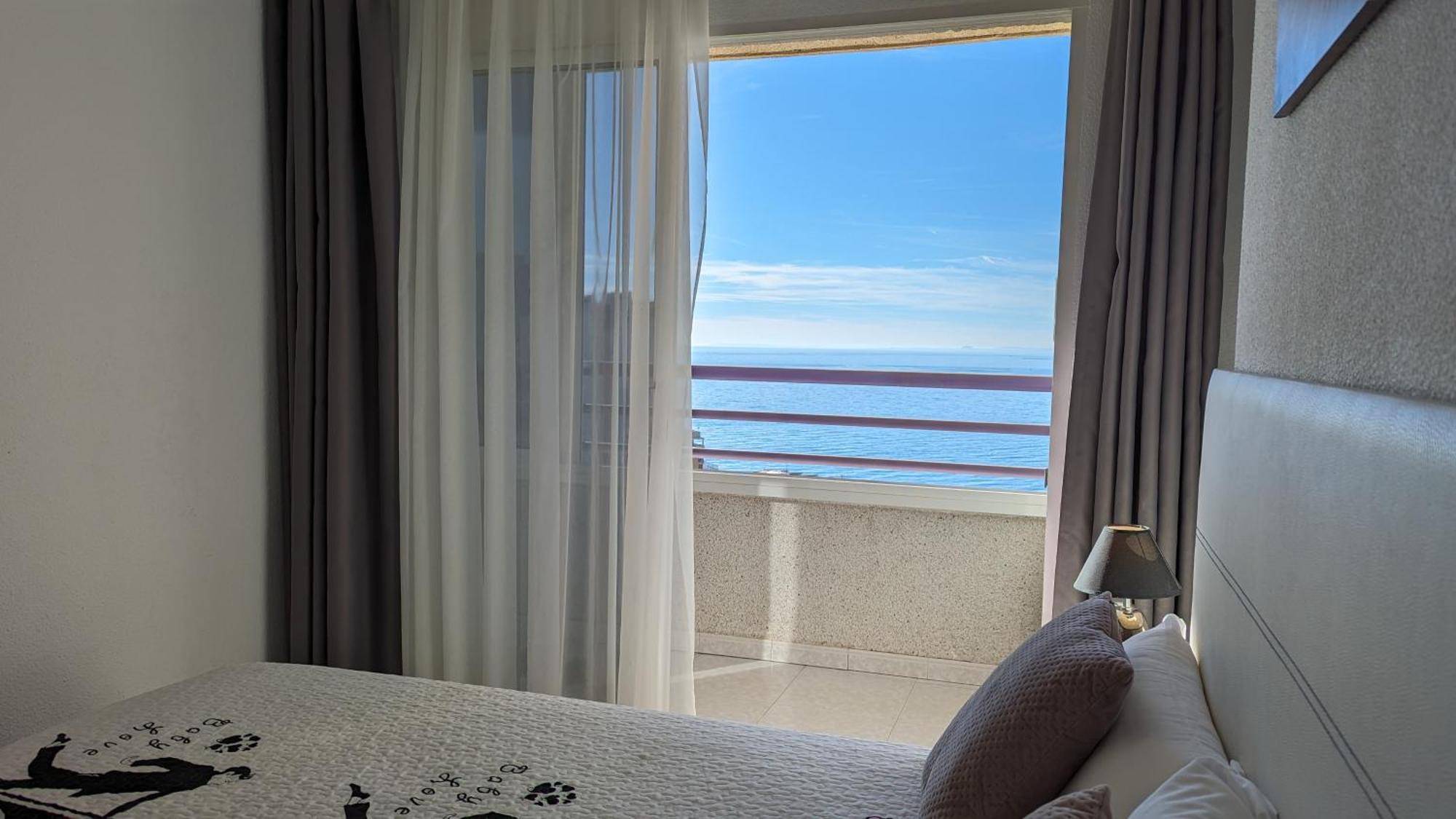 Tropic Mar Sea View Apartments Benidorm Buitenkant foto